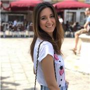 Studentessa universitaria laureata in Lingue impartisce lezioni di Latino e Greco a ragazzi del Liceo nelle zone di Valpolicella e Verona Centro